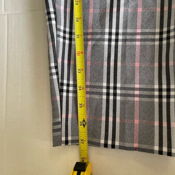 BELTED, PULL ON, ELASTIC BACK WAIST, STRAIGHT LEG, PAPER BAG PANTS. LIKE NEW! - Picture 13 of 13